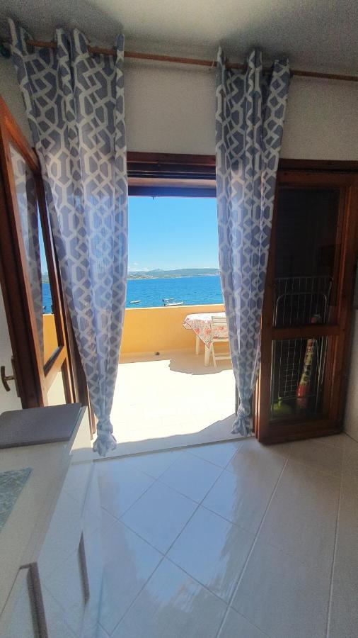 Appartamento Oltremare Vista Mare La Maddalena  Ngoại thất bức ảnh