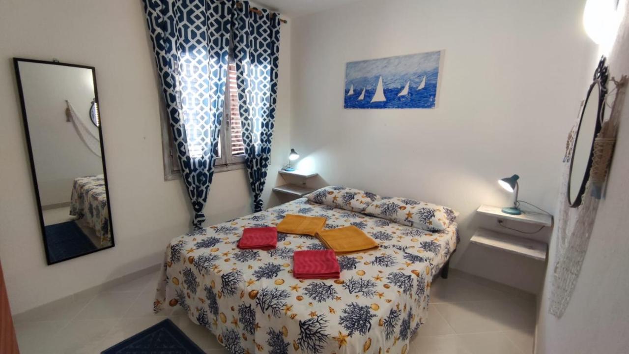 Appartamento Oltremare Vista Mare La Maddalena  Ngoại thất bức ảnh